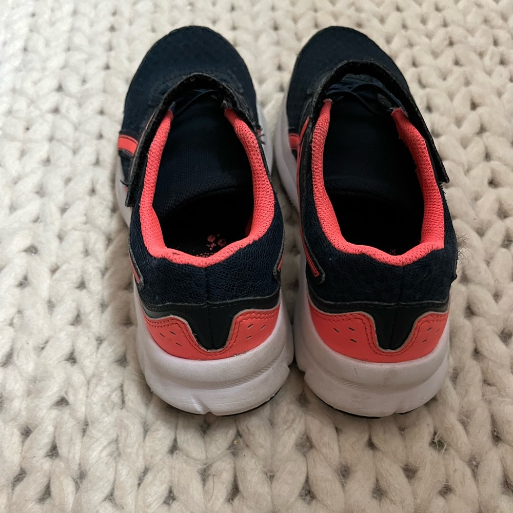 ASICS Runners - Picture 5 of 6